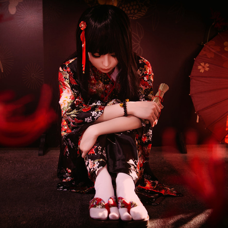 Anime Jigoku Shoujo Cosplay En - Anime Cosplay Ai recensione e prezzo